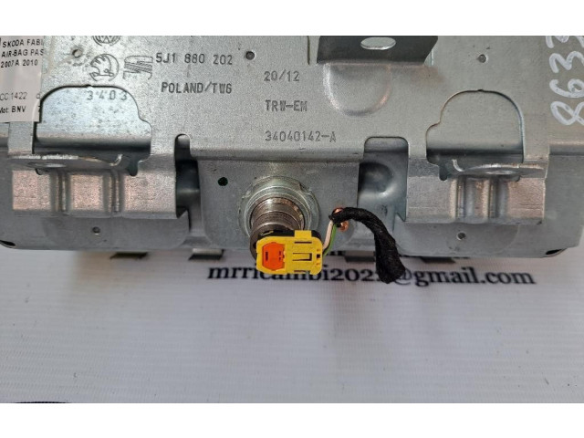 Подушка безопасности пассажира 5J1880202, 5J1880202   Skoda Fabia Mk2 (5J)