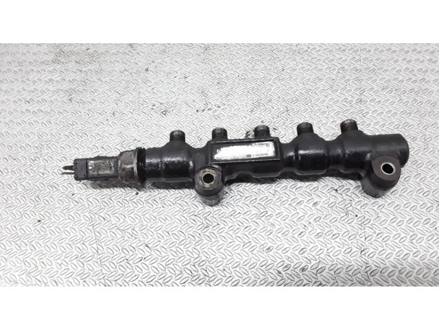 Топливная рампа 9654592680 Citroen Berlingo 1.6