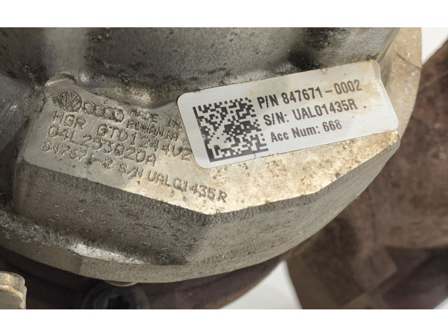  Турбина Skoda Octavia Mk3 (5E)  04L253020A         