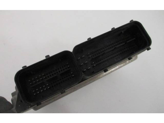 Блок управления двигателя 0281015569, 96950947    Chevrolet Captiva   