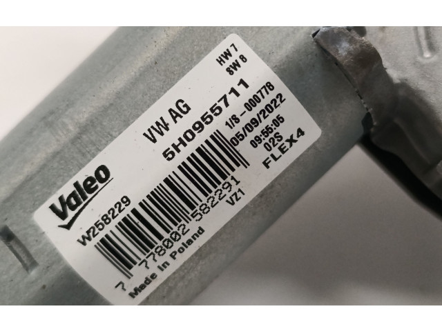 Моторчик заднего дворника 5H0955711    Volkswagen ID.3