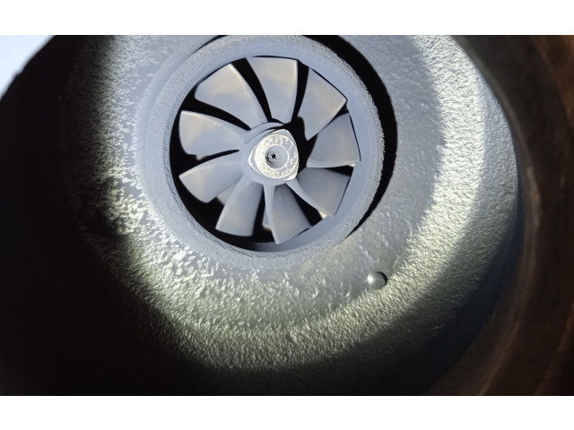 Турбина Volvo S60 8653122, 7231673 для двигателя D5244T