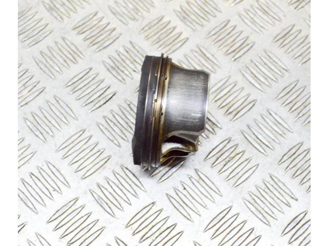 Поршень M 156 B 318342 Maserati Ghibli