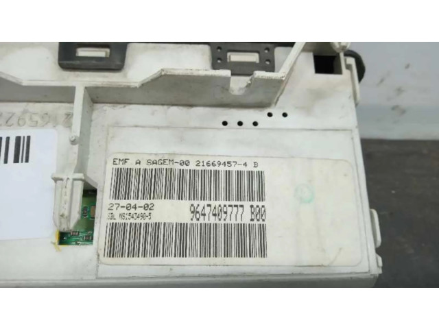 Дисплей    9647409777   Peugeot 206+