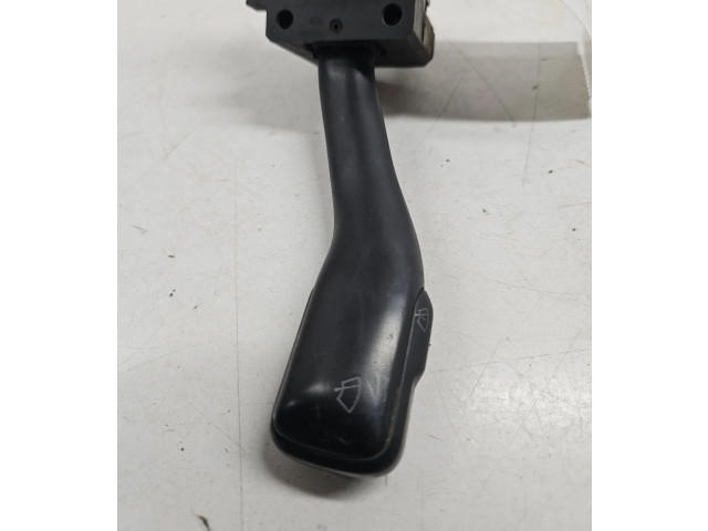 Ручка стеклоочистителей    Volkswagen PASSAT B5