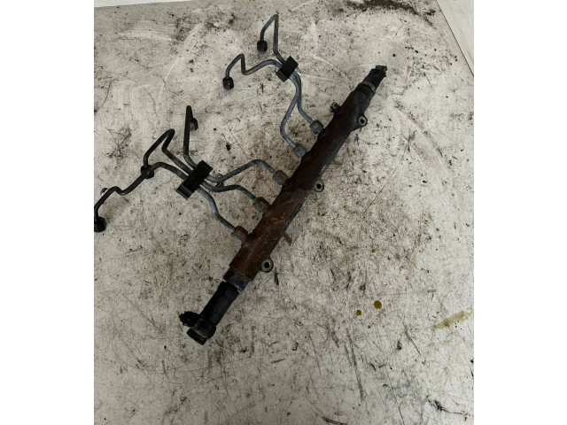 Топливная рампа 0281002612 Volvo XC90