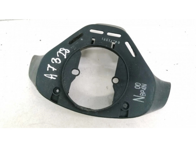 Другая деталь салона