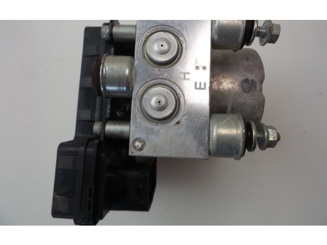 Блок АБС 44510B2010, 44510B2010 Daihatsu Trevis 2008 - 2010 года