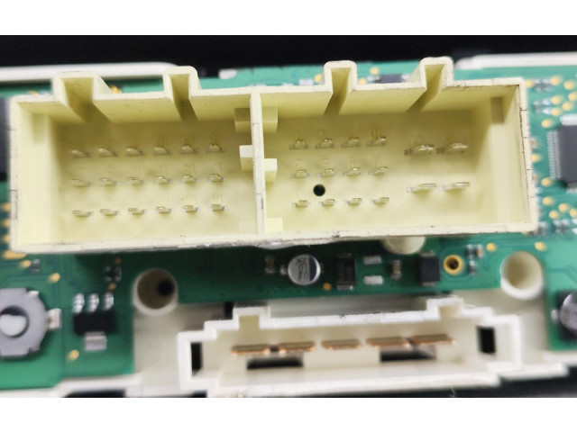 Блок управления климат-контролем 8X0820045 Audi A1