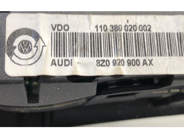 Панель приборов 8Z0920900AX Audi A2