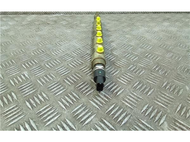 Топливная рампа 8658252, 0445215010 Volvo S60 для двигателя D5244T