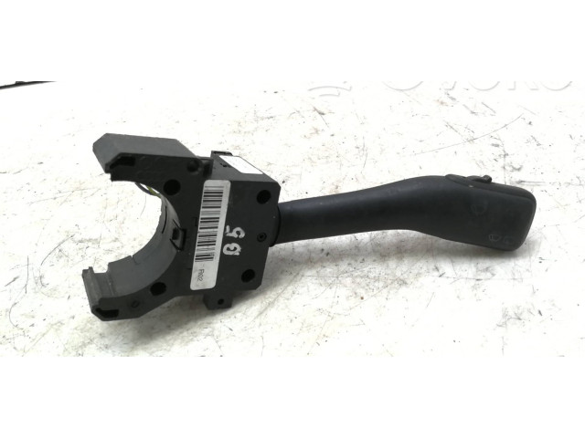 Ручка стеклоочистителей 4B0953503F, CZK0301202012 Volkswagen Golf IV