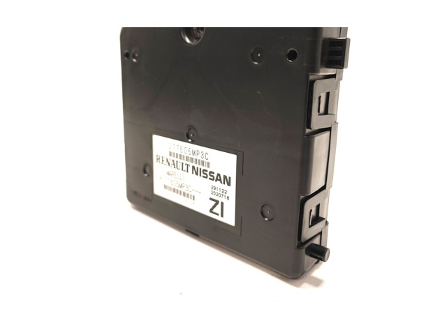 Блок управления климат-контролем 27760-5MP3C   Nissan Ariya