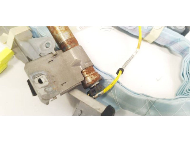 Боковая подушка безопасности    Subaru B9 Tribeca