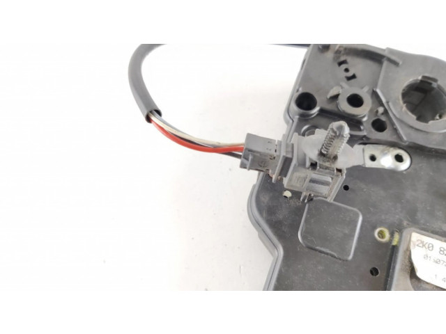 Zámek zadních dveří 2K0827426C Volkswagen Caddy 2010