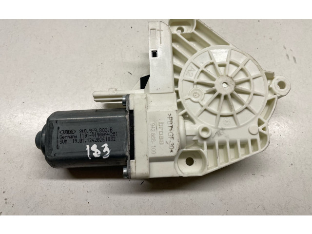 Передний двигатель механизма для подъема окон