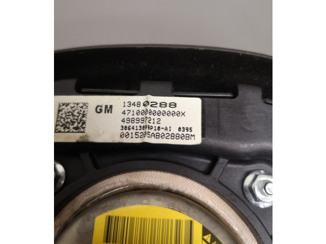 Подушка безопасности водителя 13480288 Opel Zafira C