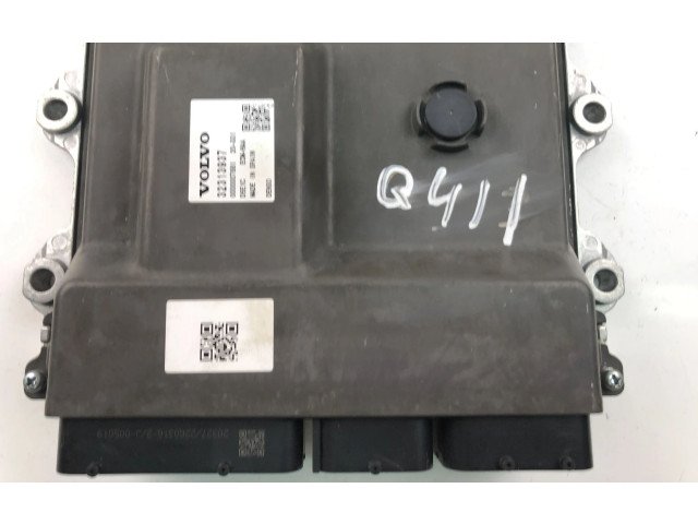 Блок управления двигателем Блок управления 32313937   Volvo XC90