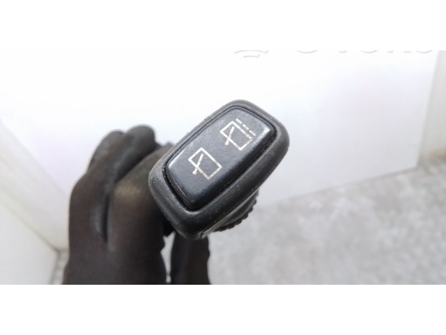 Ручка стеклоочистителей 31264354   Volvo V70