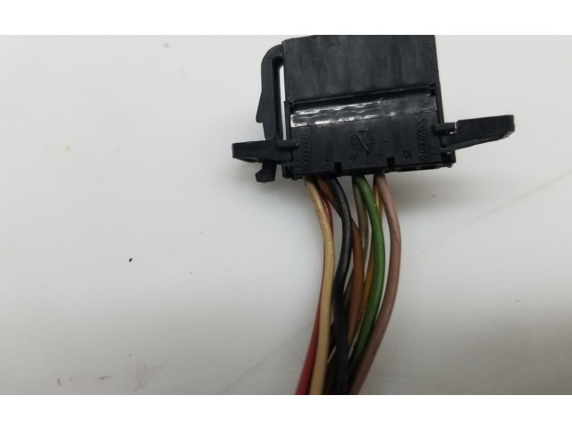 Зеркало (управляемое электричеством) 1Z1857508G   Skoda Octavia Mk2 (1Z)