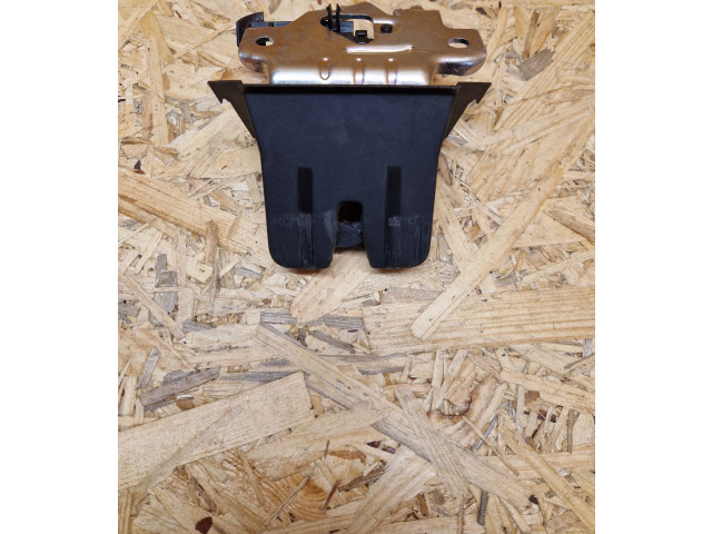 Замок багажника 3V0827505C, 020115090218    Skoda Superb B8 (3V) 2015 - 2024 года