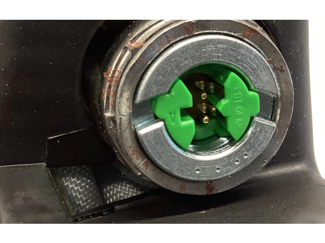 Подушка безопасности в сиденье 30715729 Volvo V70