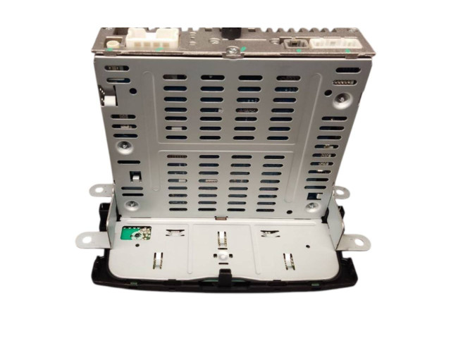 Радио/ проигрыватель CD/DVD / навигация 281150132R Dacia Dokker