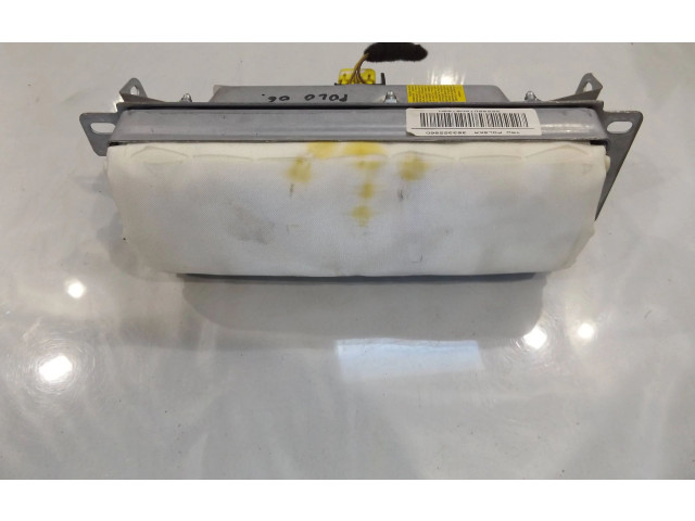 Подушка безопасности пассажира 6Q0880204H   Volkswagen Polo