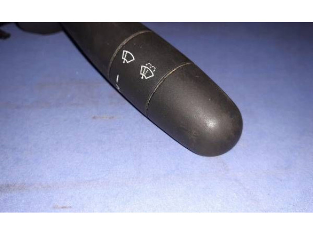 Включатель стеклоочистителей    Renault Trafic II (X83)       