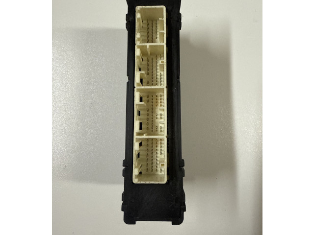 Блок управления двигателя 22765AE220   Subaru Forester SJ