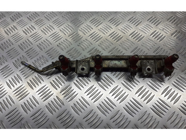 Vstřikovací lišta 16600-9F600 Nissan Almera Tino