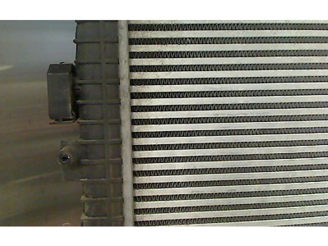 Интеркулер 1K0145803CD Volkswagen Touran I