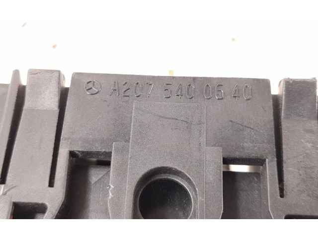 Pojistková skříňka 2075402750, A2075402750 Mercedes-Benz GLK (X204) 2011