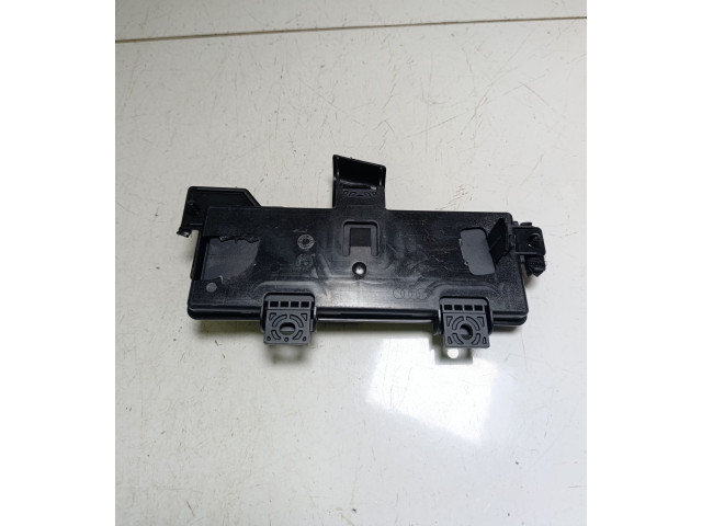 Блок управления 4KE915233B Audi e-tron