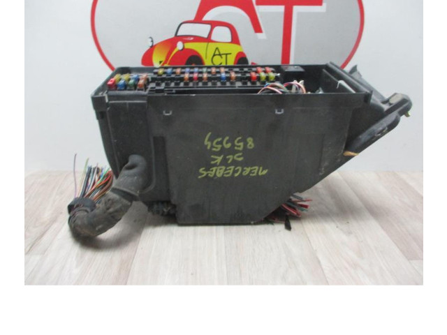 Pojistková skříňka Mercedes-Benz SLK AMG R170 1998