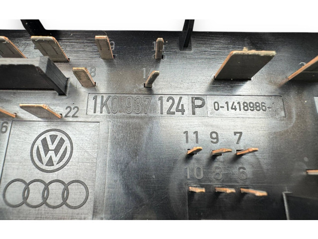 Блок предохранителей 1K0937124P   Audi A3 S3 8P    