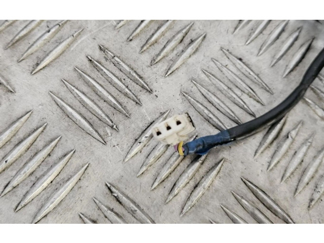 Zpětné zrcátko Nissan Sunny 023254