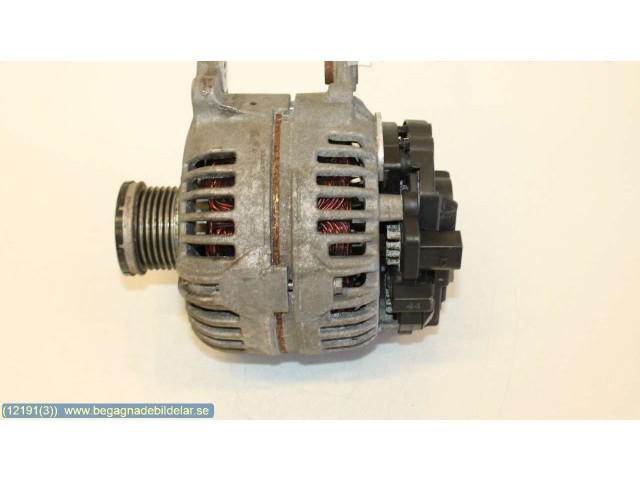 Генератор 03F903023D, 0124525201   Volkswagen Caddy      
