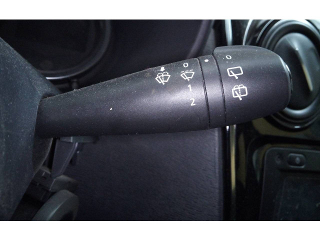 Ручка стеклоочистителей Dacia Lodgy