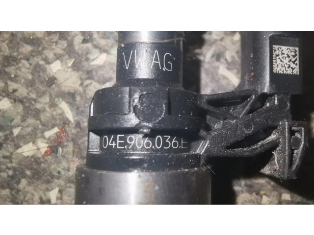 Vstřikovač 04E906036E Volkswagen Golf VII pro benzínový motor 1.4