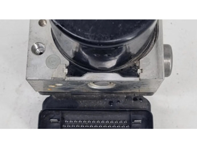 Блок АБС P31317378 Volvo C30 2010-2013 года