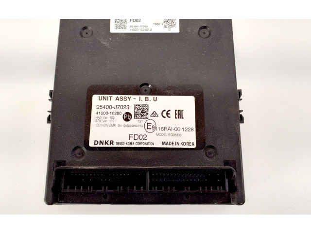 Блок комфорта 95400J7023 KIA Ceed