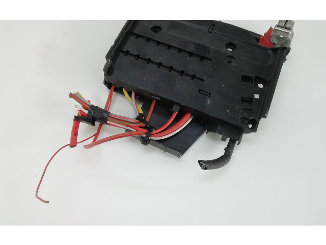 Блок предохранителей AV6T-14A067-BC, AV6T-14A067-BC Citroen C5