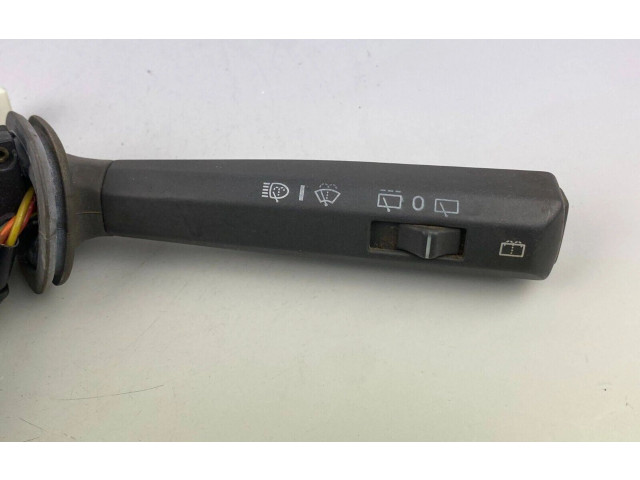 Ручка стеклоочистителей    Volvo V70