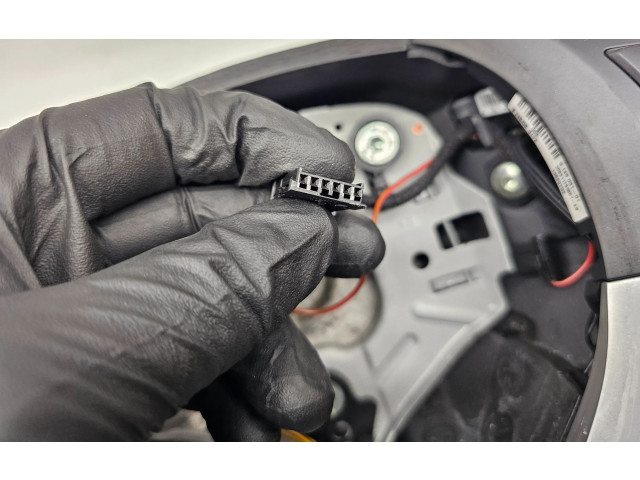 Volant BMW X6 E71 2009 0001008882, 6786705