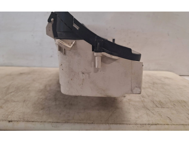 Панель приборов 701919059AC   Volkswagen PASSAT B3       