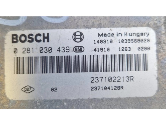 Řídící jednotka 237102213R, 0281030439 Dacia Sandero 2014