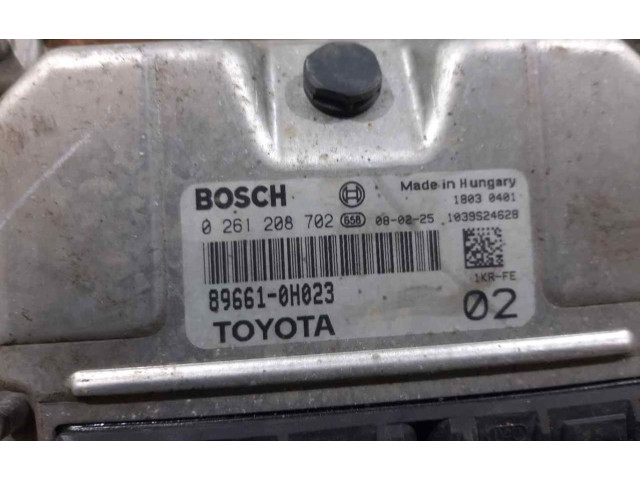 Блок управления двигателем ECU    0261208702   Citroen C1