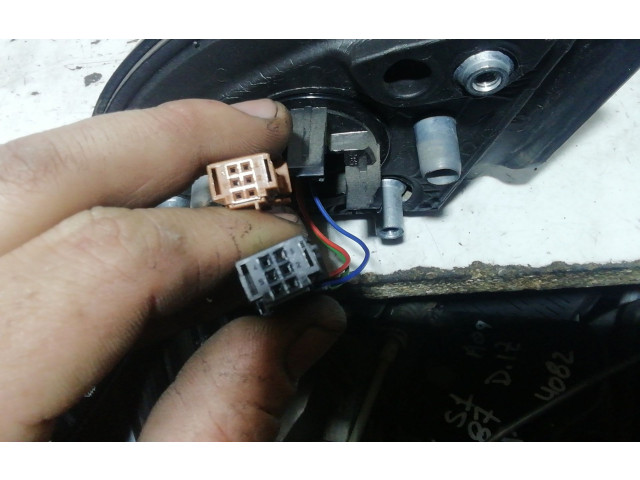 Zpětné zrcátko Citroen Berlingo 2008