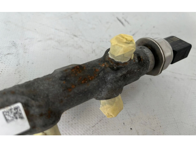 Vstřikovací lišta 04L089G Seat Alhambra (Mk2)